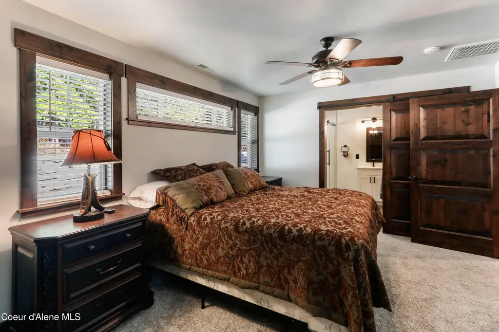 399 Forest Knolls Drive Sandpoint ID 83864