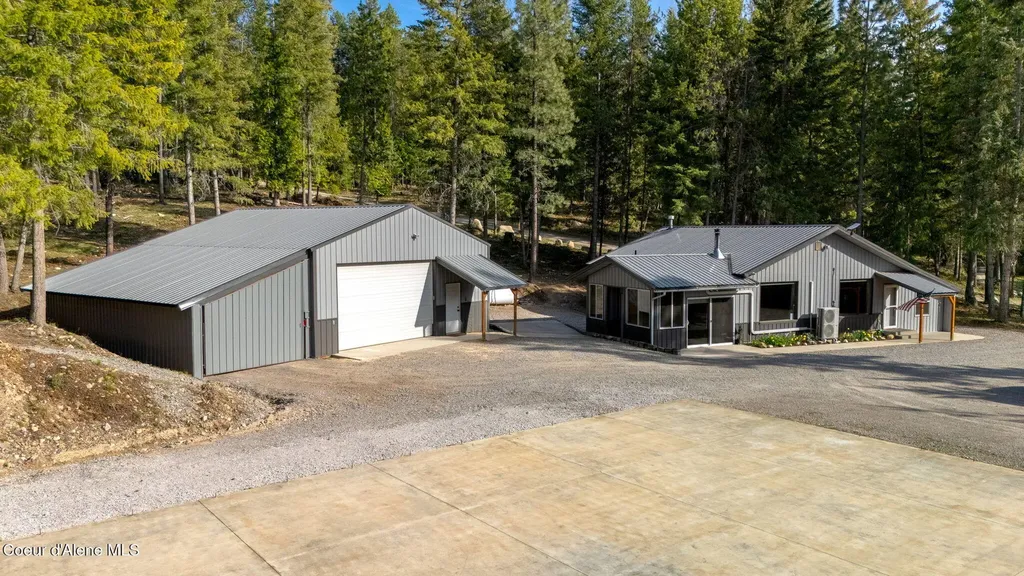217&283 Wolverine Drive Cocolalla ID 83813