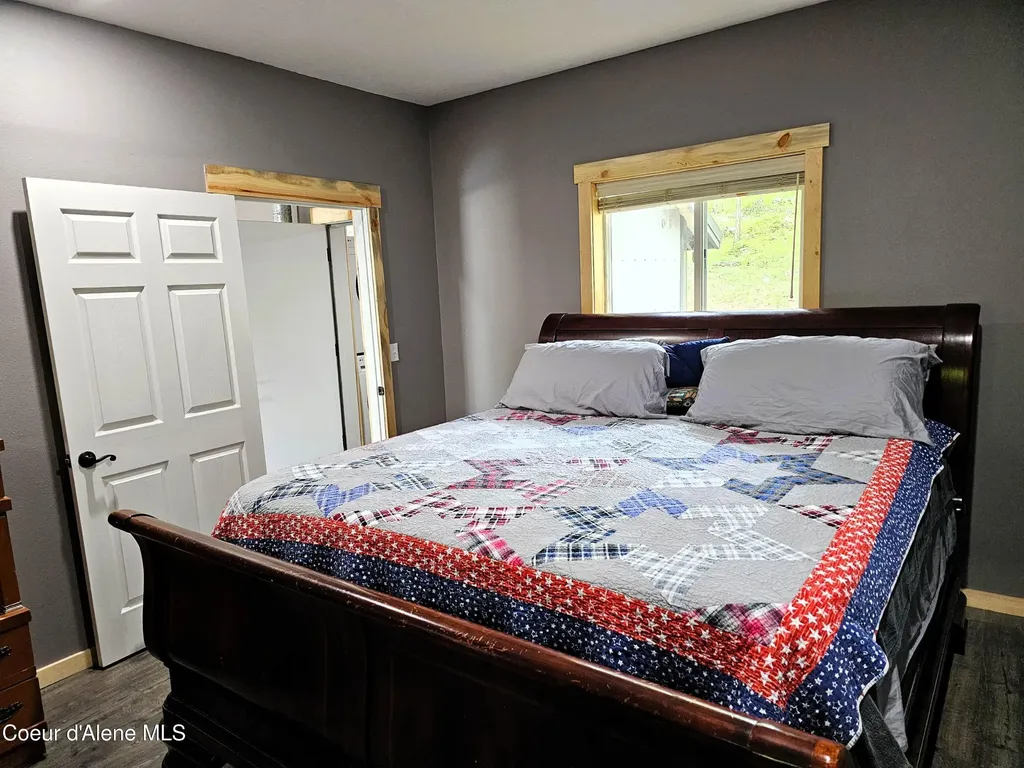 217&283 Wolverine Drive Cocolalla ID 83813