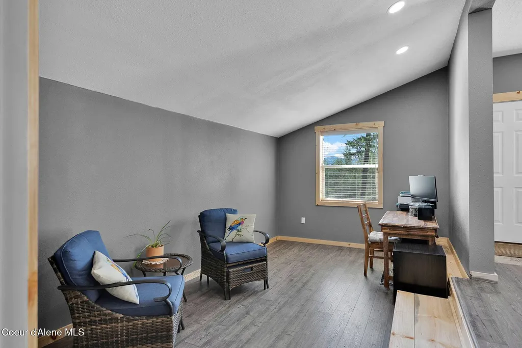 217&283 Wolverine Drive Cocolalla ID 83813
