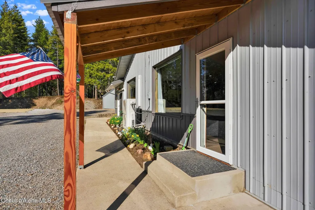 217&283 Wolverine Drive Cocolalla ID 83813