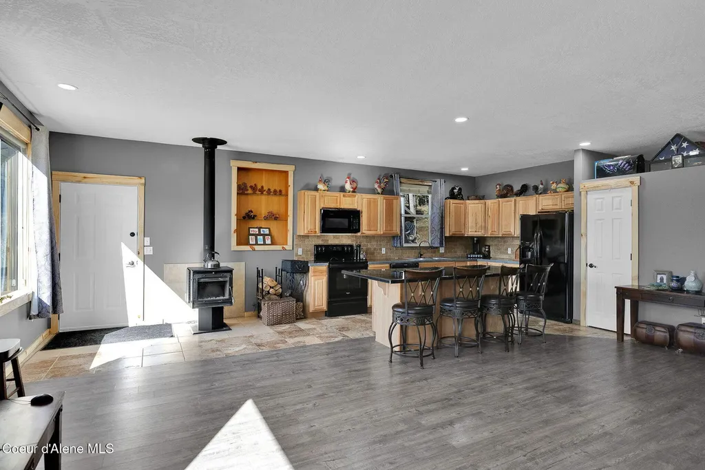 217&283 Wolverine Drive Cocolalla ID 83813