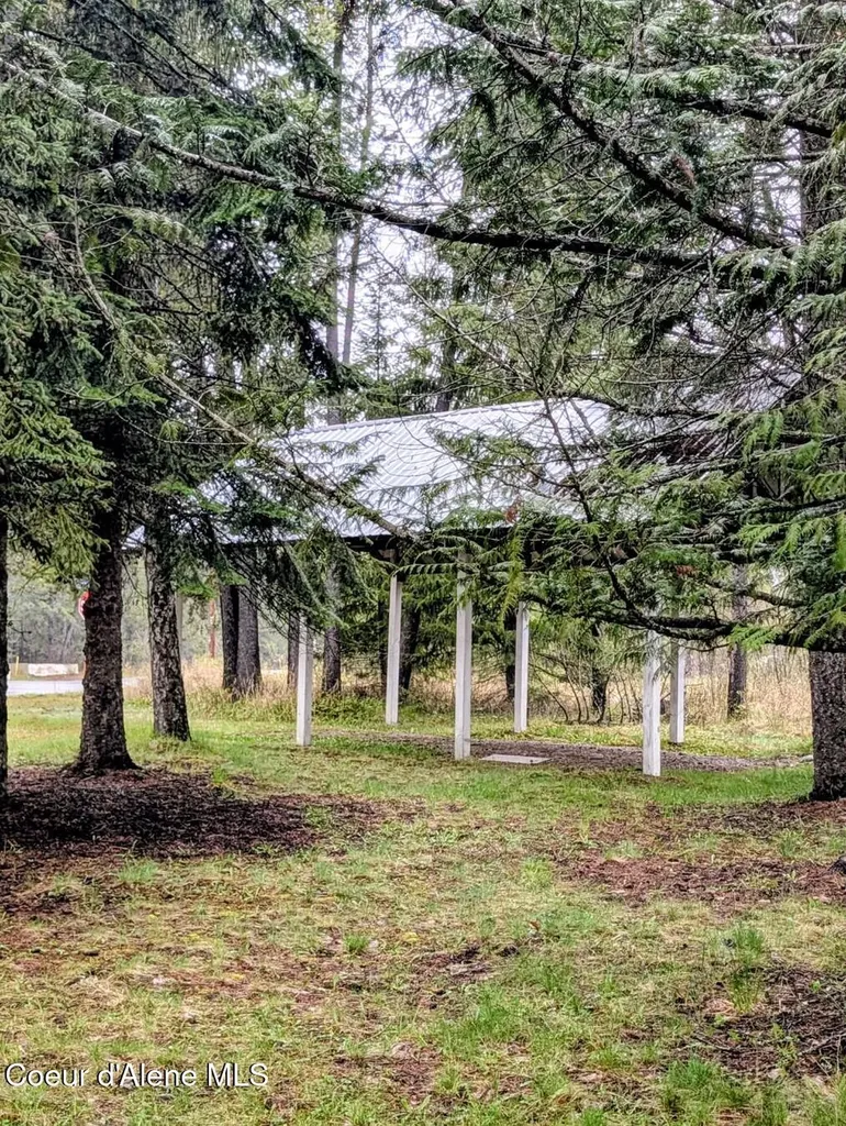 968 Roosevelt Road Bonners Ferry ID 83805
