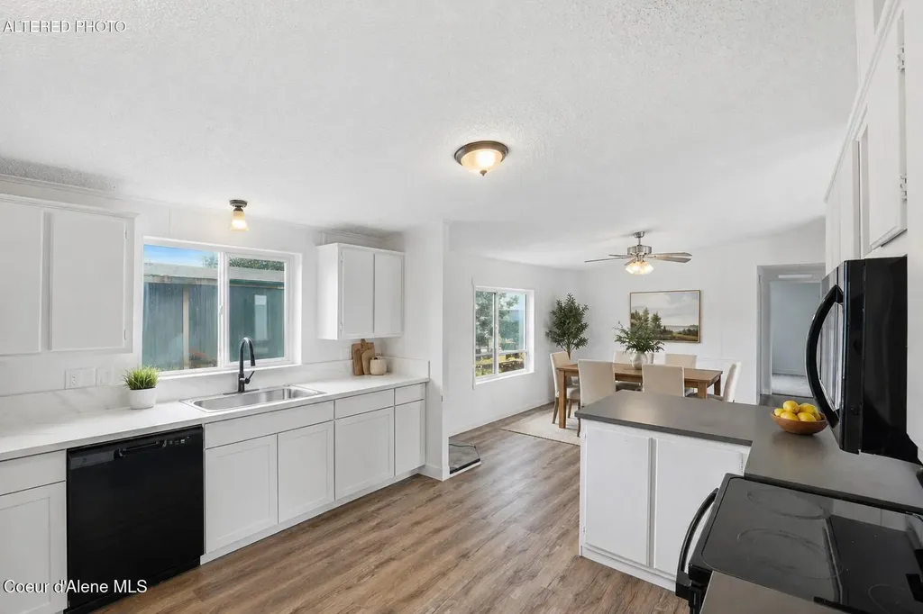 10600 N Benoit Street Hayden ID 83835