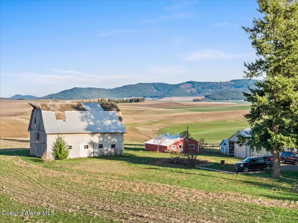 19454 S Idaho Road Worley ID 83876