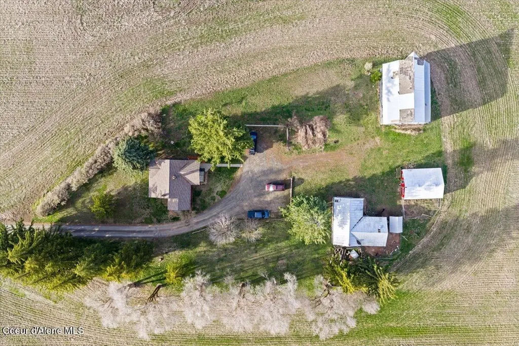 19454 S Idaho Road Worley ID 83876