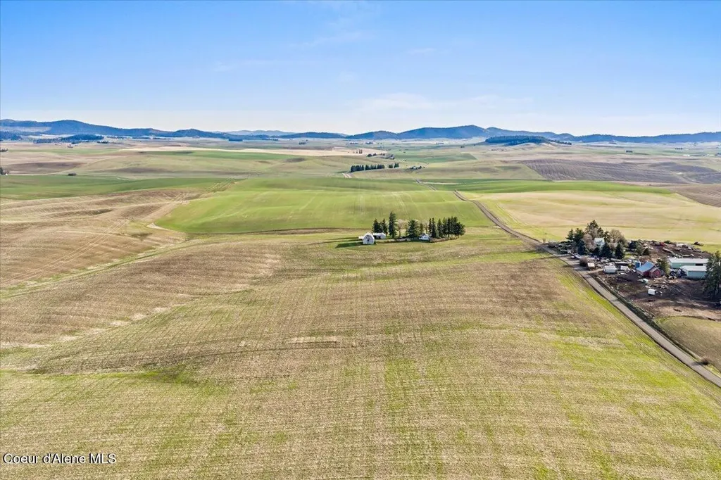 19454 S Idaho Road Worley ID 83876