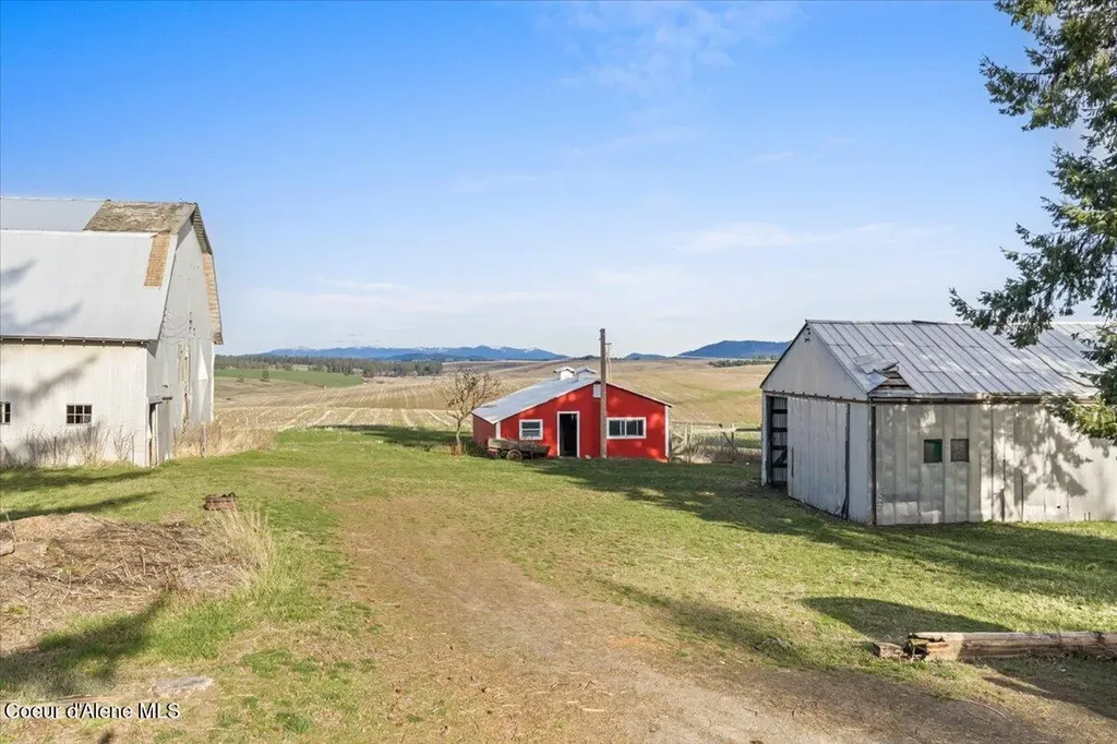 19454 S Idaho Road Worley ID 83876