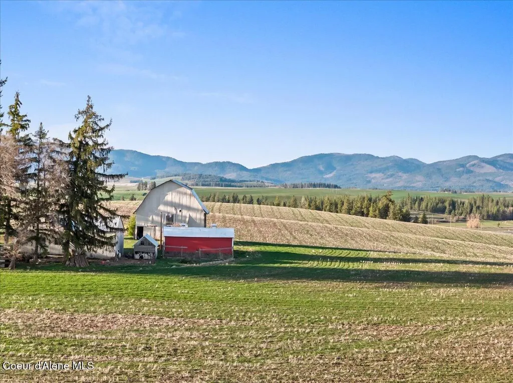 19454 S Idaho Road Worley ID 83876