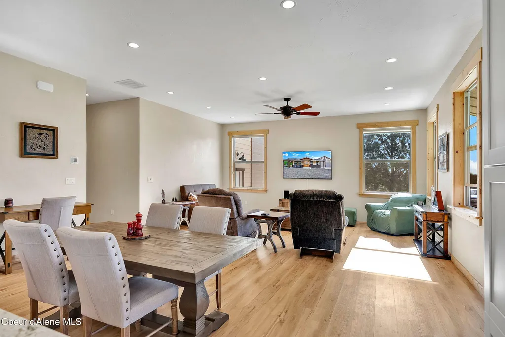 12194 E Rosewood Road St. Maries ID 83861