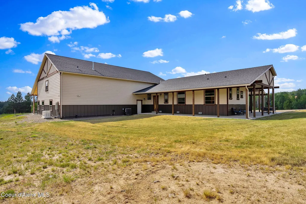 12194 E Rosewood Road St. Maries ID 83861