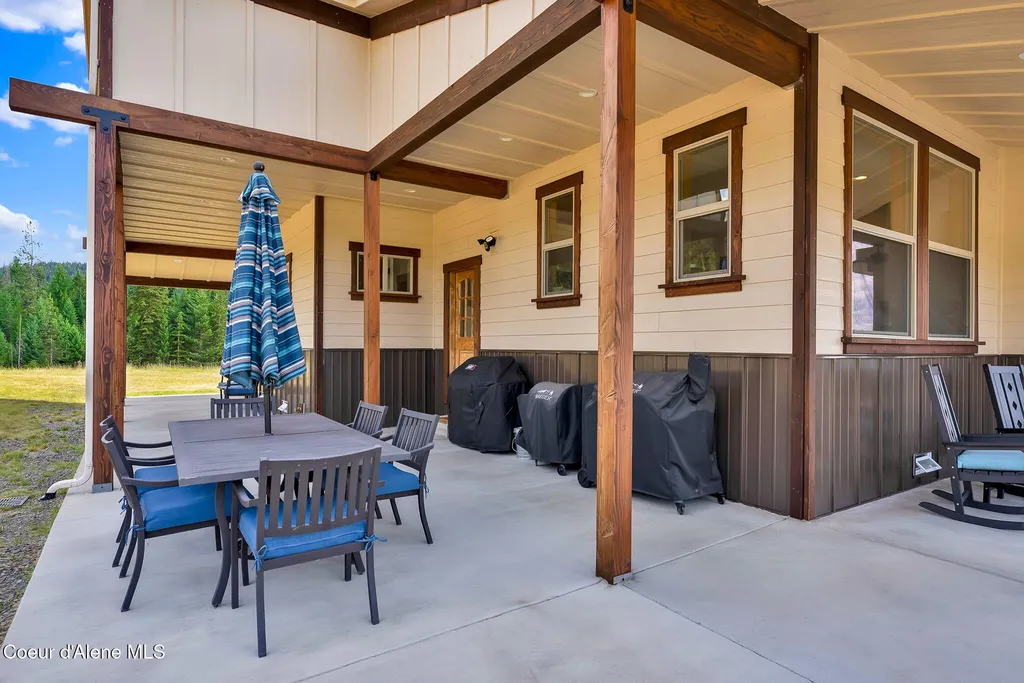 12194 E Rosewood Road St. Maries ID 83861