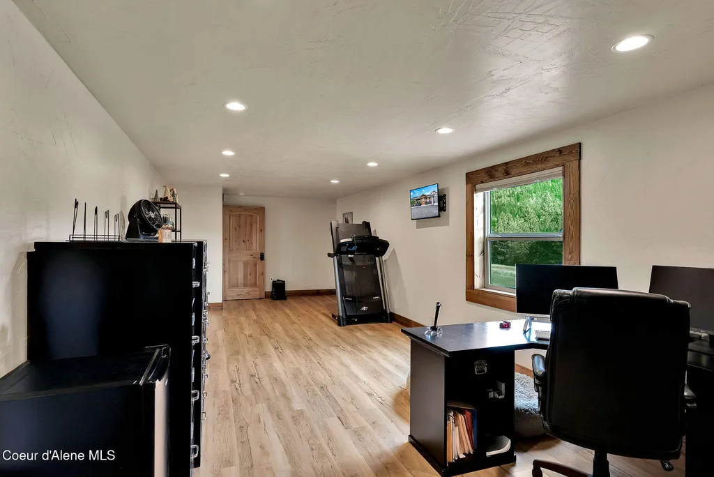 12194 E Rosewood Road St. Maries ID 83861