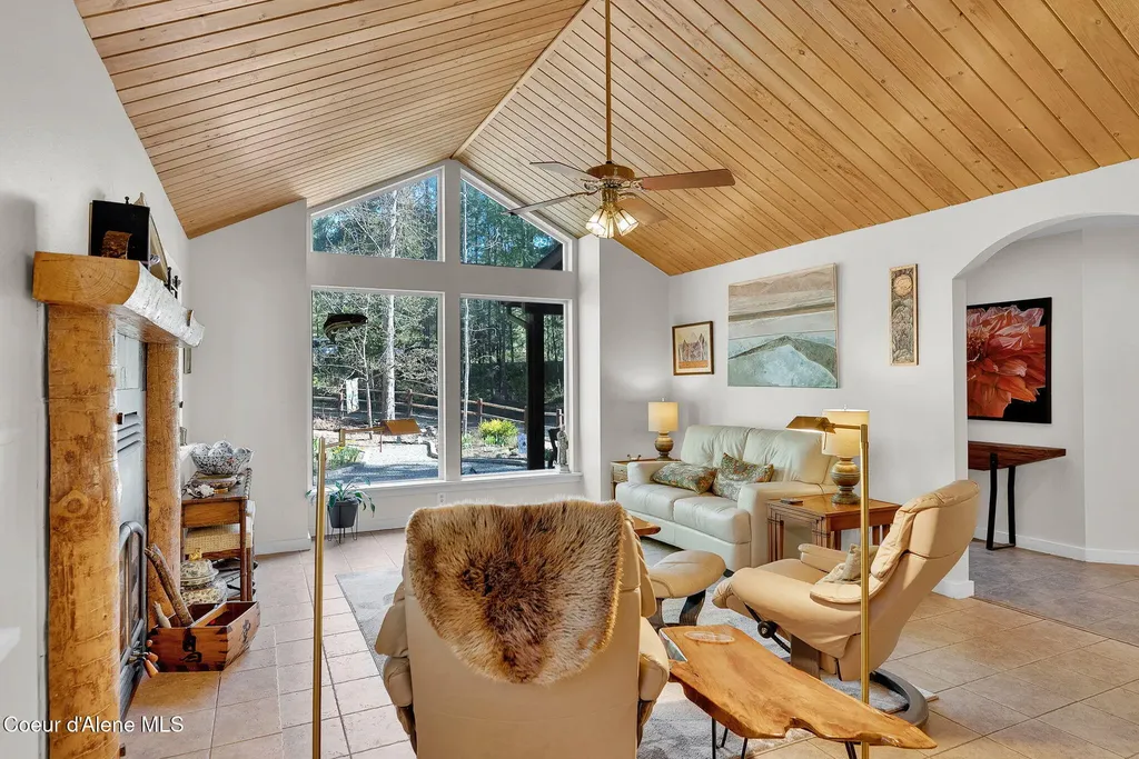 160 Syringa Drive Bonners Ferry ID 83805