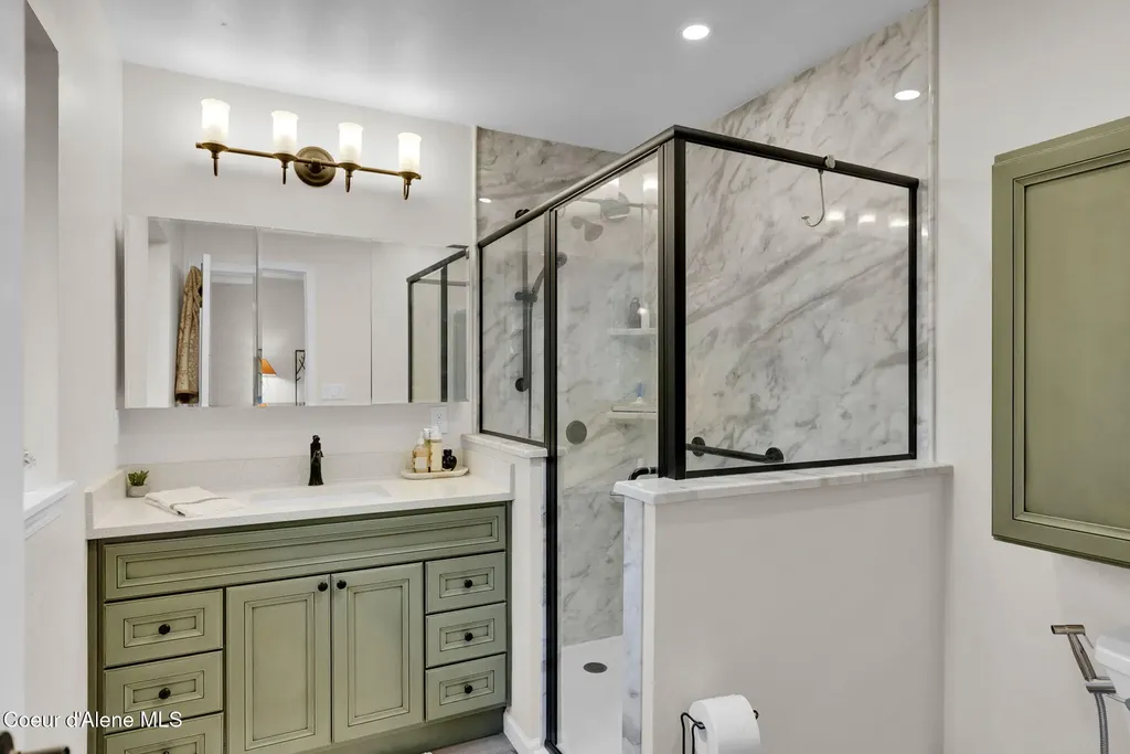 160 Syringa Drive Bonners Ferry ID 83805