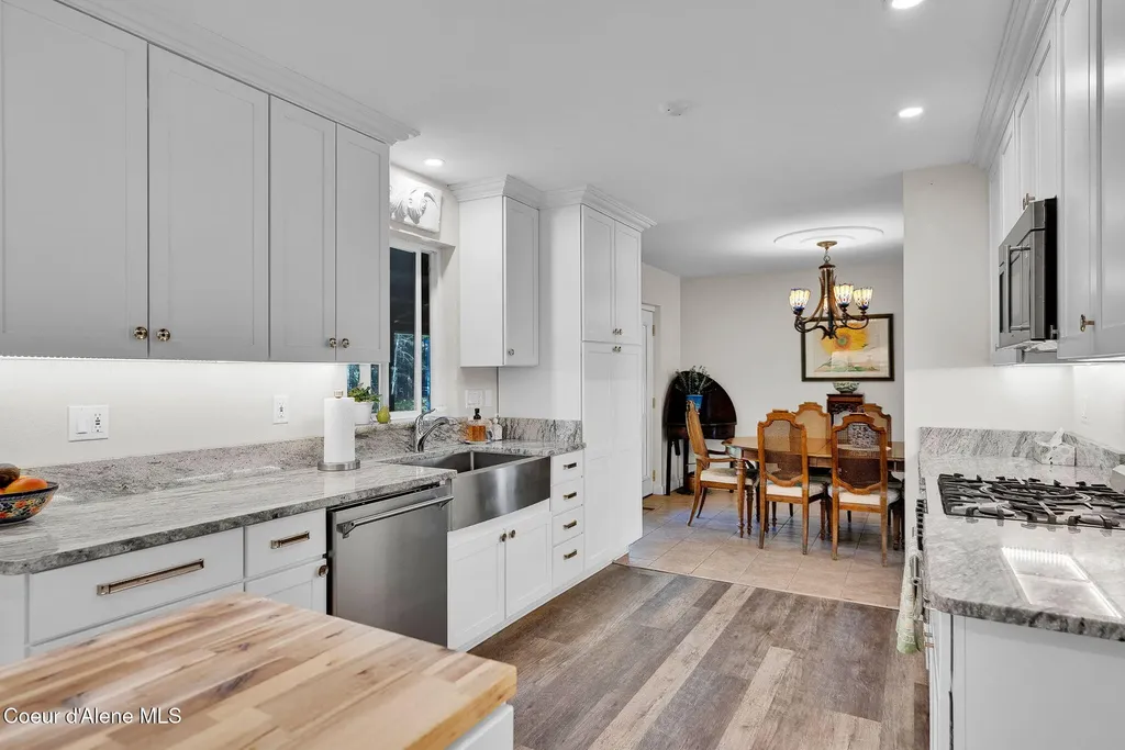 160 Syringa Drive Bonners Ferry ID 83805