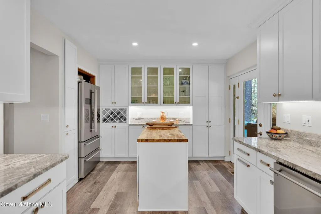 160 Syringa Drive Bonners Ferry ID 83805