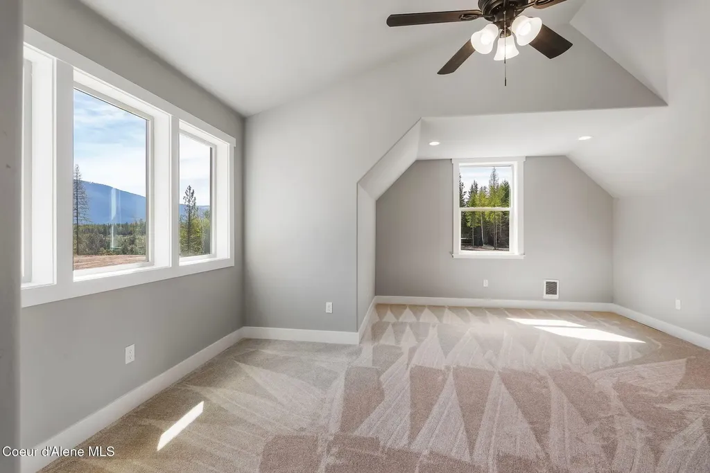 122 Windswept Court Naples ID 83847