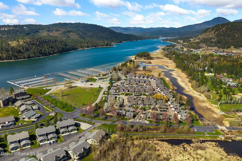 45 Welty Drive Dover ID 83825
