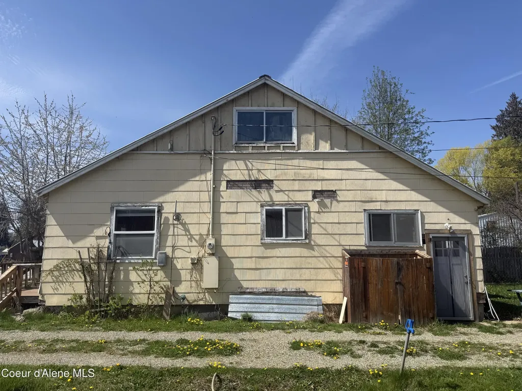 116 W 4th Avenue Clark Fork ID 83811