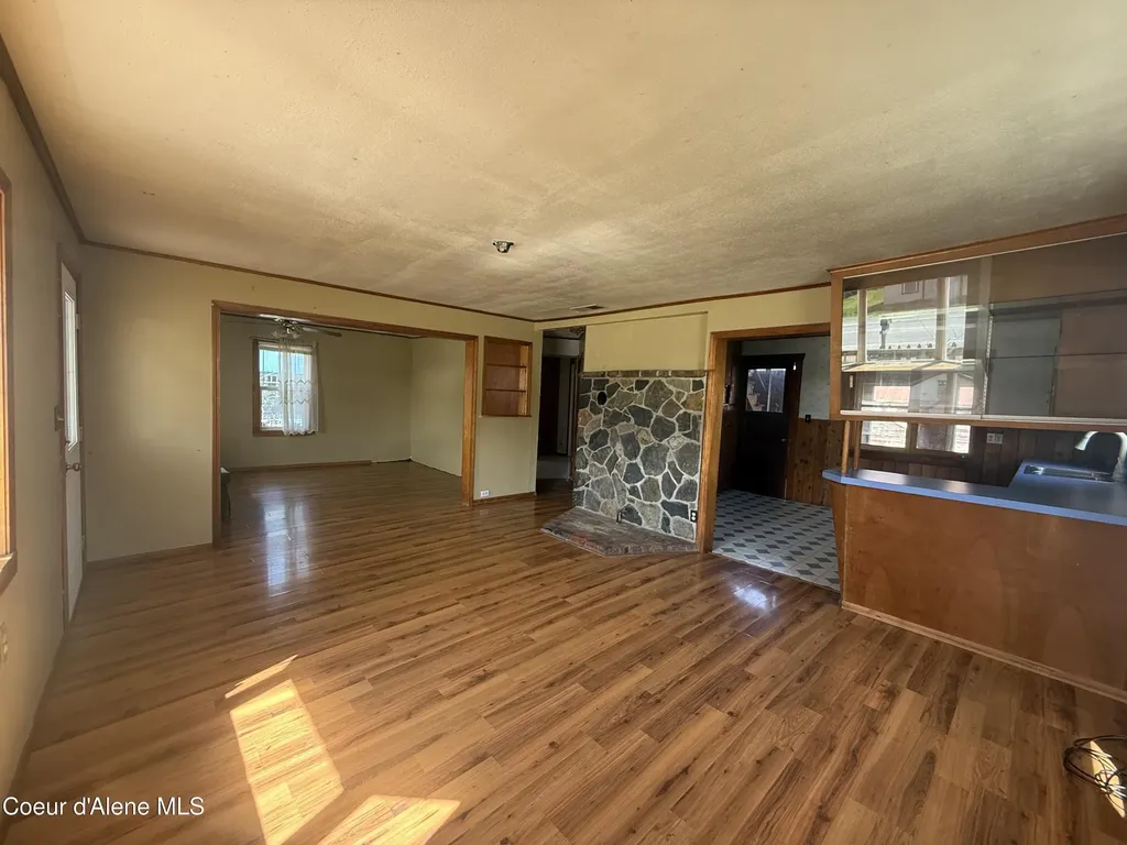 116 W 4th Avenue Clark Fork ID 83811
