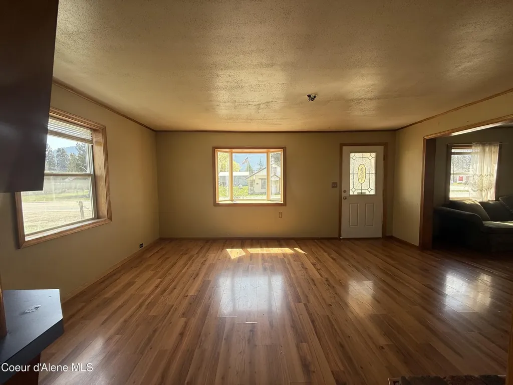 116 W 4th Avenue Clark Fork ID 83811