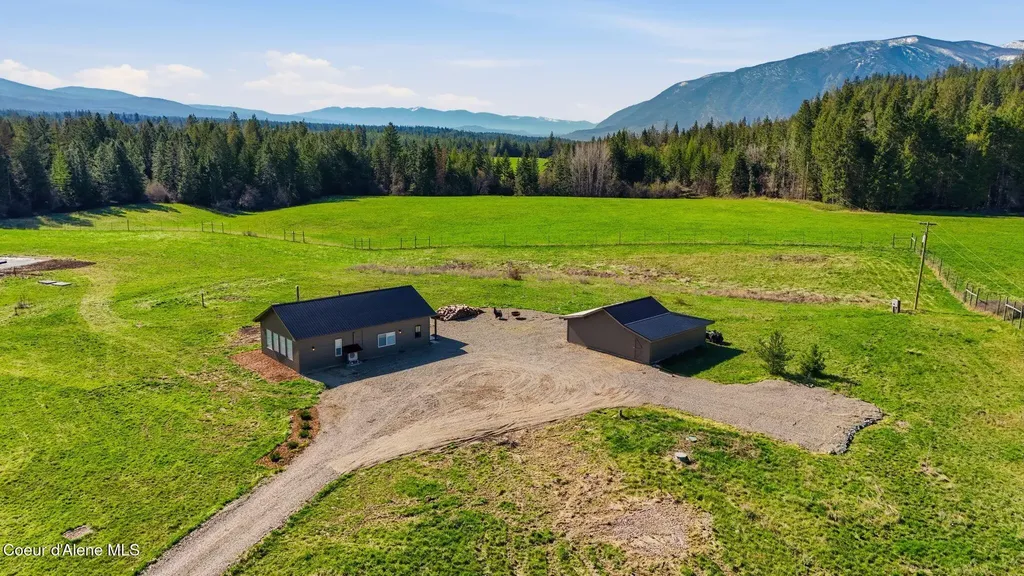 1770 Porthill Loop Road Bonners Ferry ID 83805