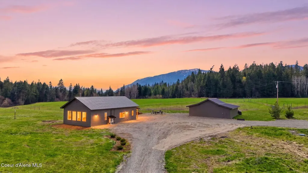 1770 Porthill Loop Road Bonners Ferry ID 83805