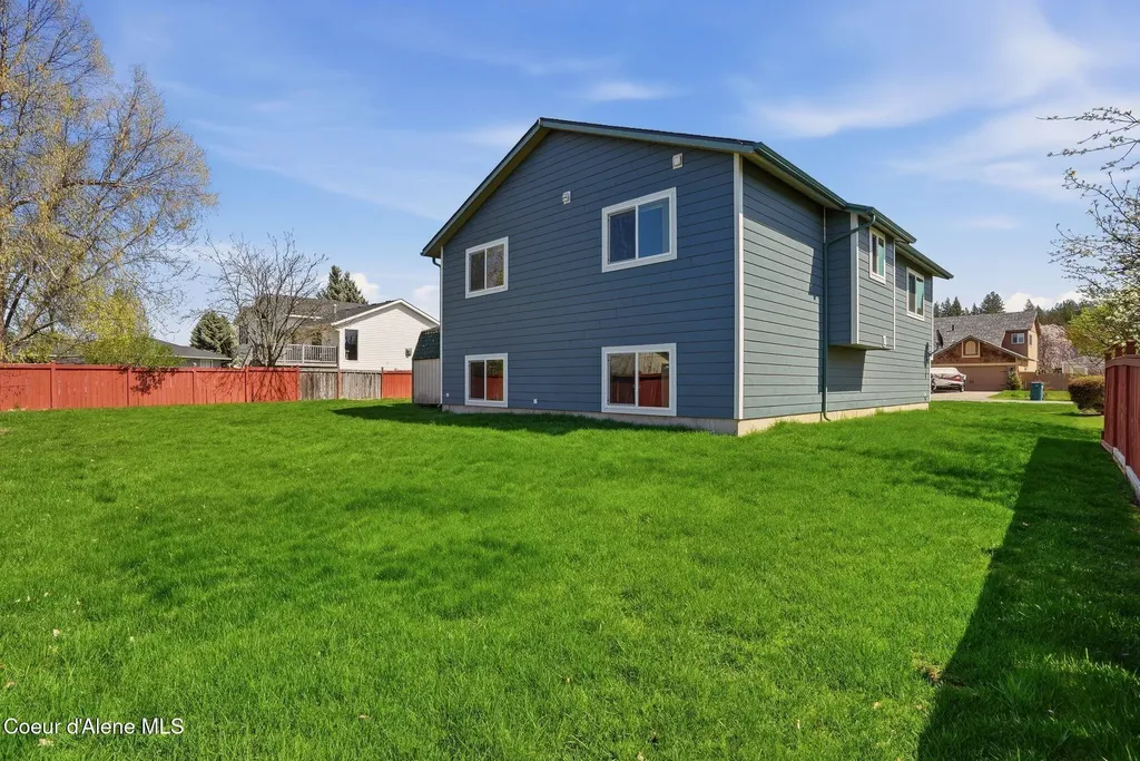 8527 N Rude Street Hayden ID 83835