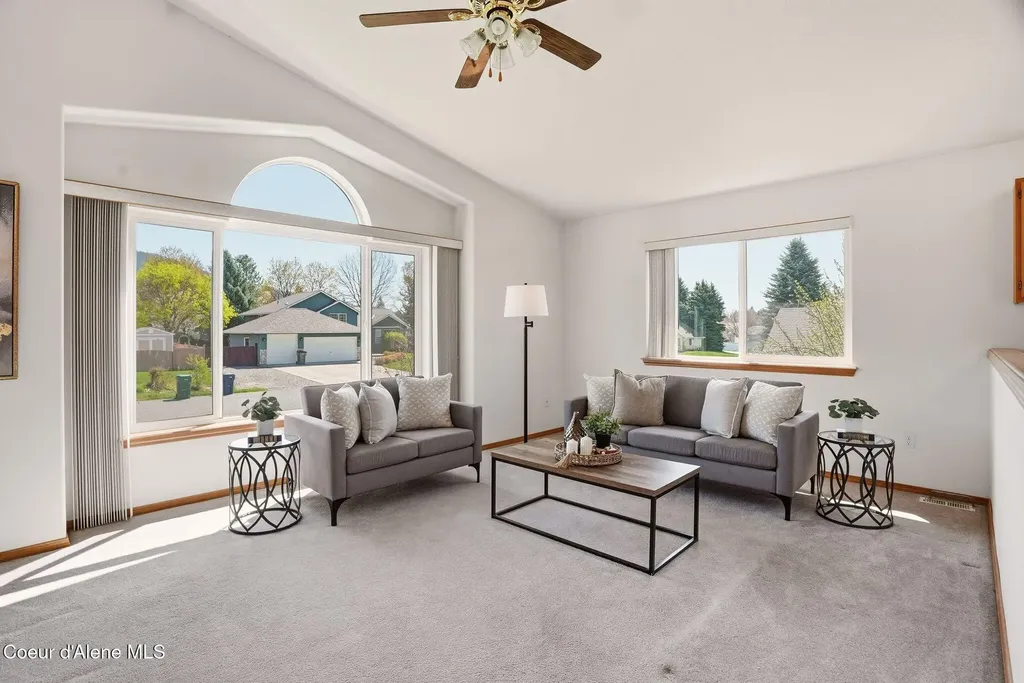 8527 N Rude Street Hayden ID 83835