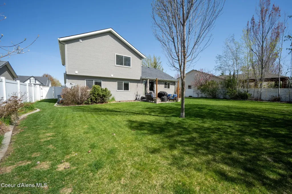 3147 W Blueberry Circle Hayden ID 83835