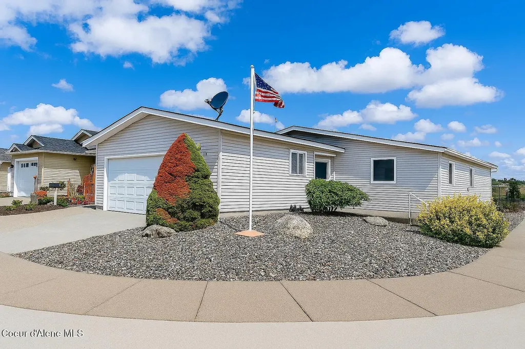 8473 W Rushmore Street Rathdrum ID 83858