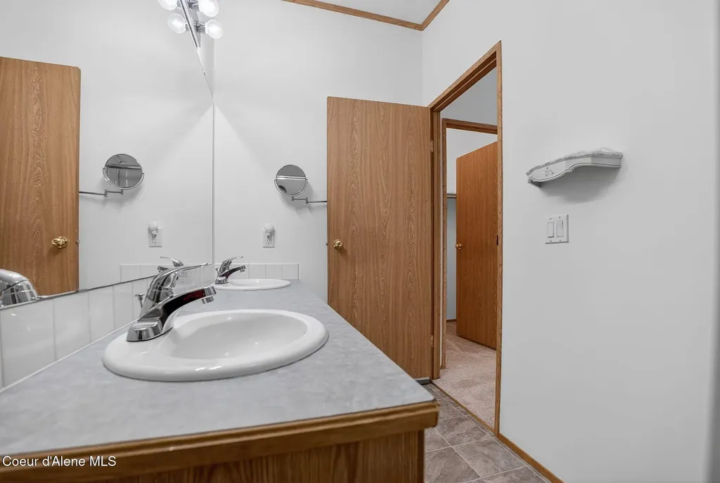 8473 W Rushmore Street Rathdrum ID 83858