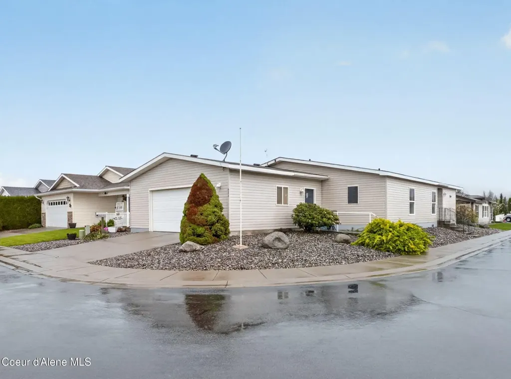 8473 W Rushmore Street Rathdrum ID 83858