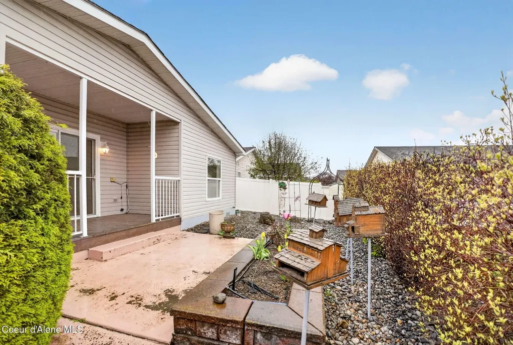 8473 W Rushmore Street Rathdrum ID 83858