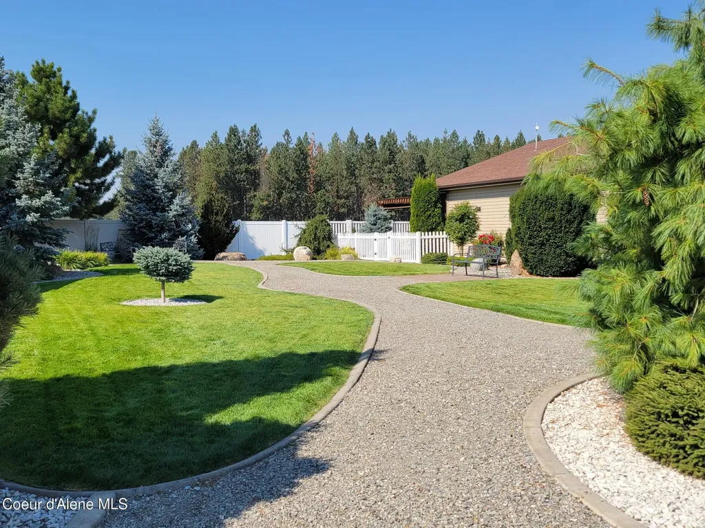 8473 W Rushmore Street Rathdrum ID 83858