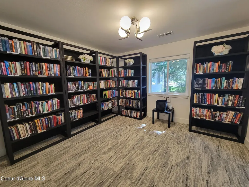 8473 W Rushmore Street Rathdrum ID 83858