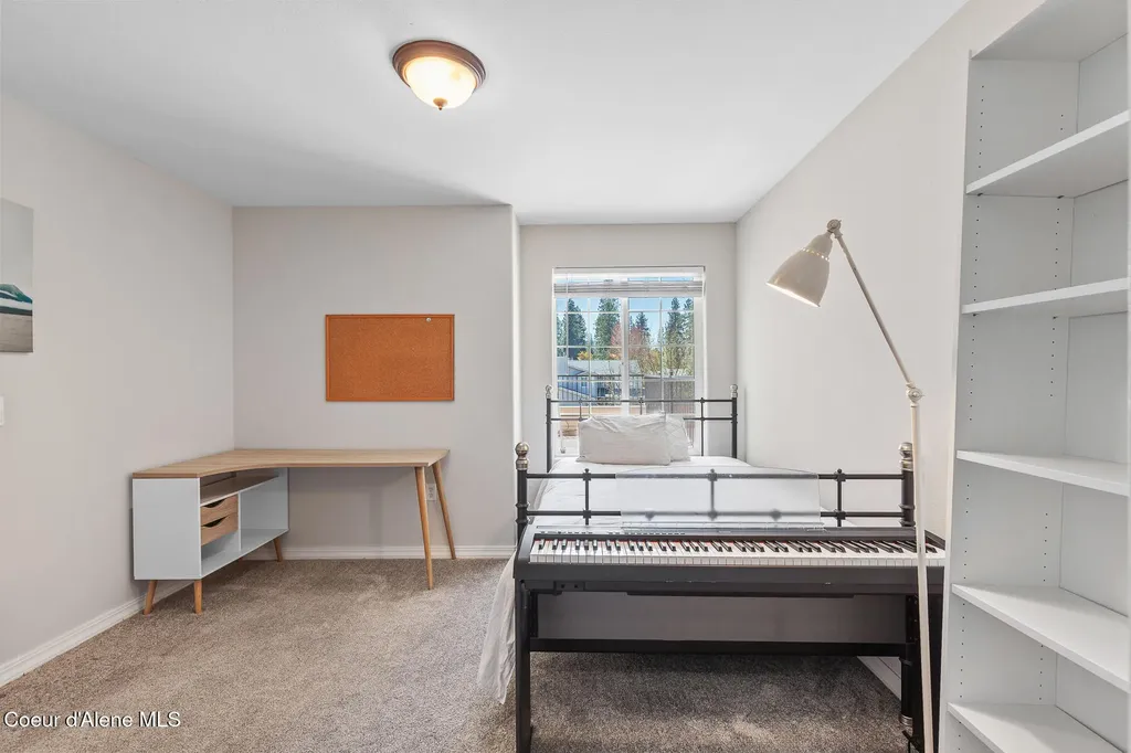 310 N Promenade Loop Post Falls ID 83854