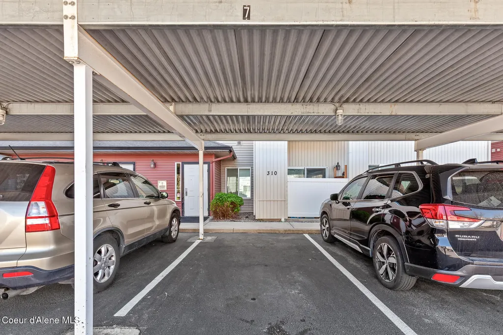 310 N Promenade Loop Post Falls ID 83854