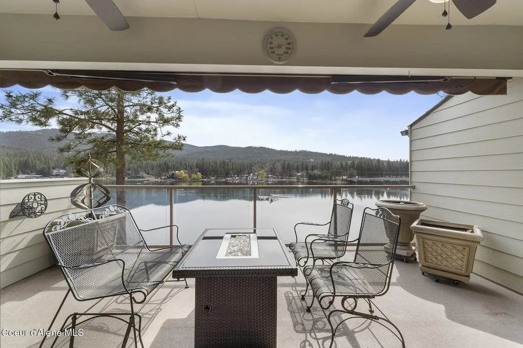216 E 1st Avenue Post Falls ID 83854