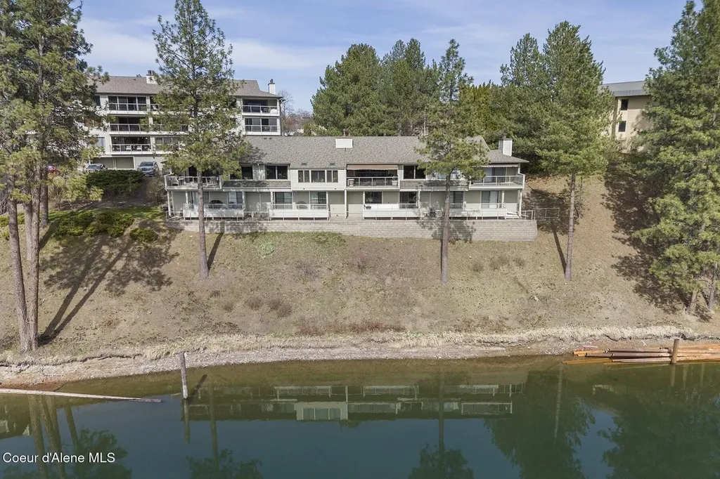 216 E 1st Avenue Post Falls ID 83854