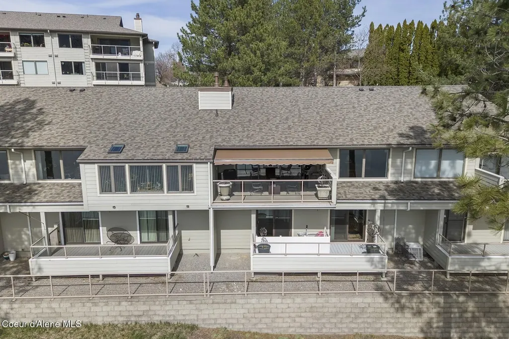 216 E 1st Avenue Post Falls ID 83854