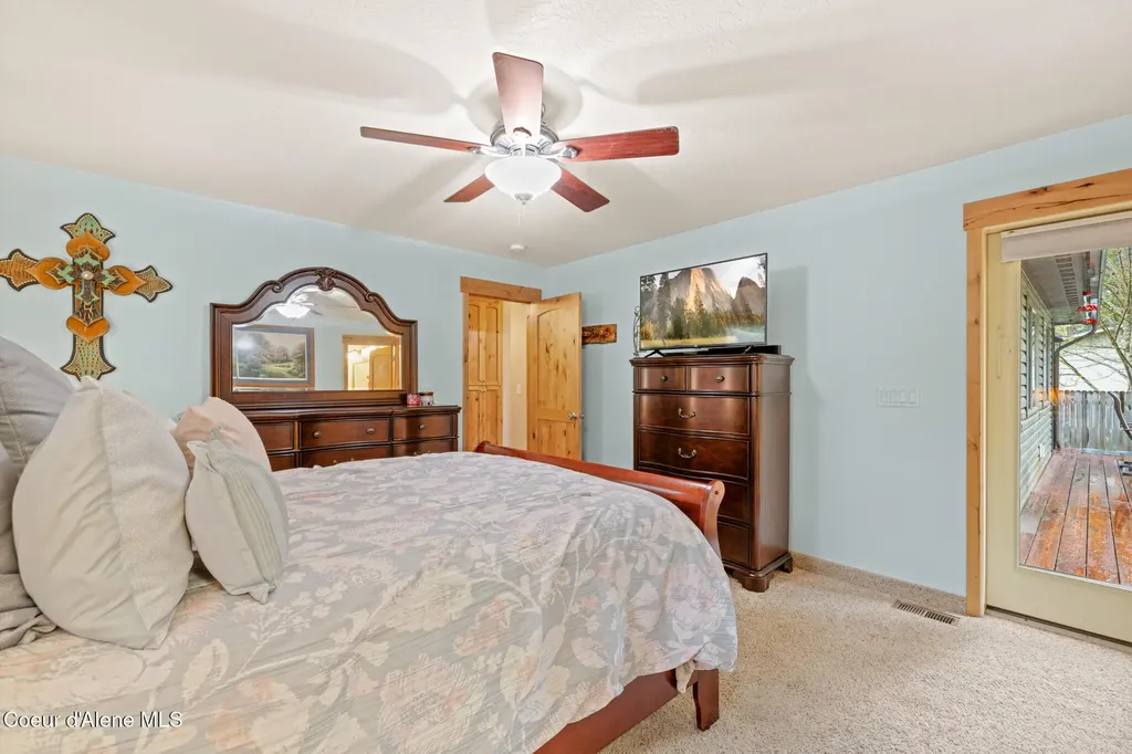 31856 N 10th Avenue Spirit Lake ID 83869
