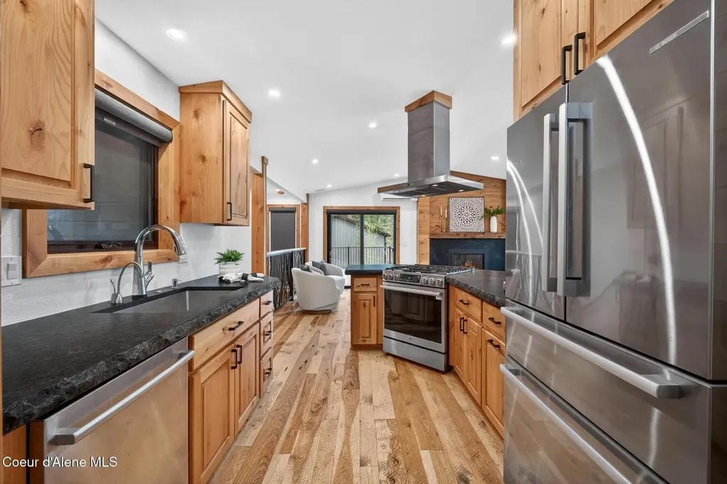 30737 N Osprey Road Spirit Lake ID 83869