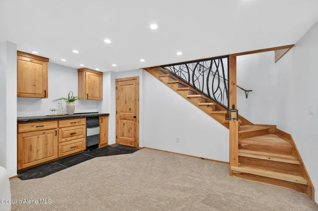 30737 N Osprey Road Spirit Lake ID 83869
