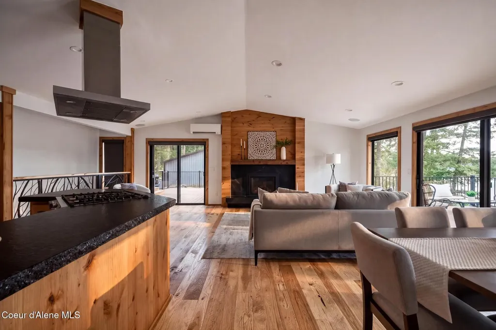 30737 N Osprey Road Spirit Lake ID 83869