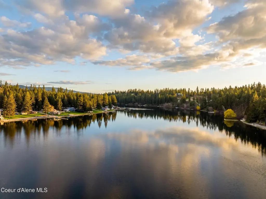 30737 N Osprey Road Spirit Lake ID 83869