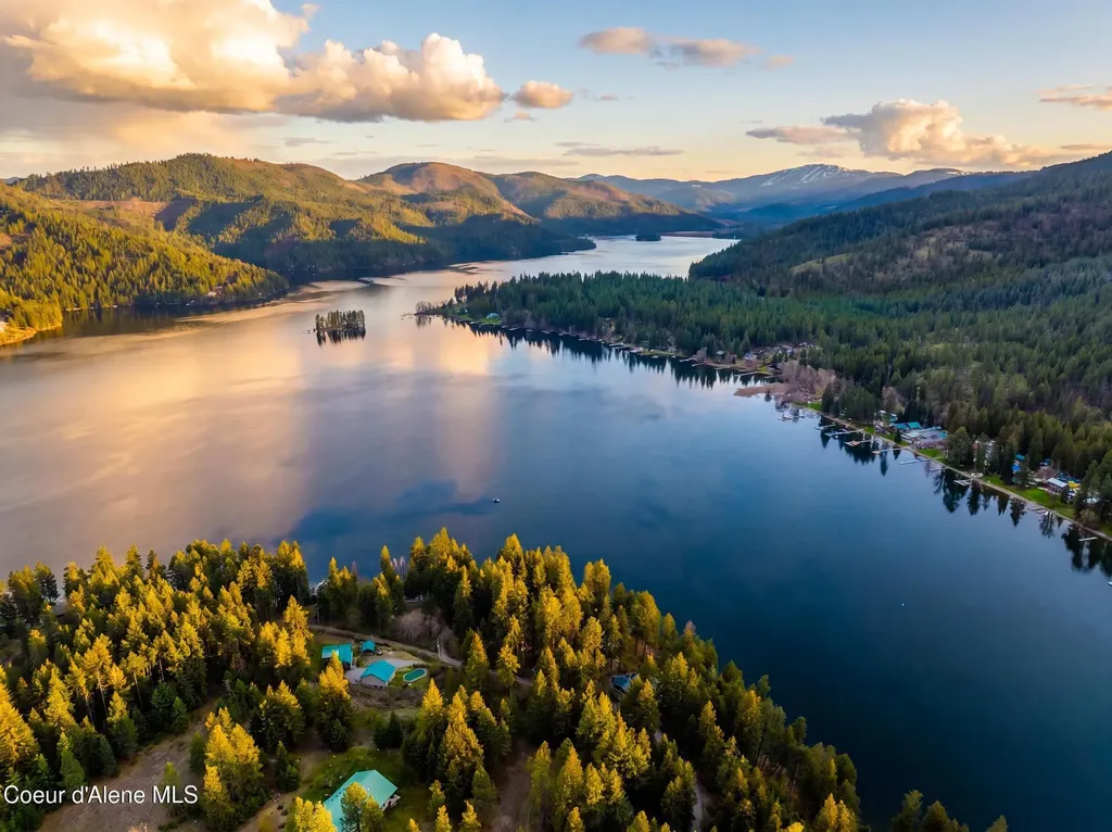 30737 N Osprey Road Spirit Lake ID 83869