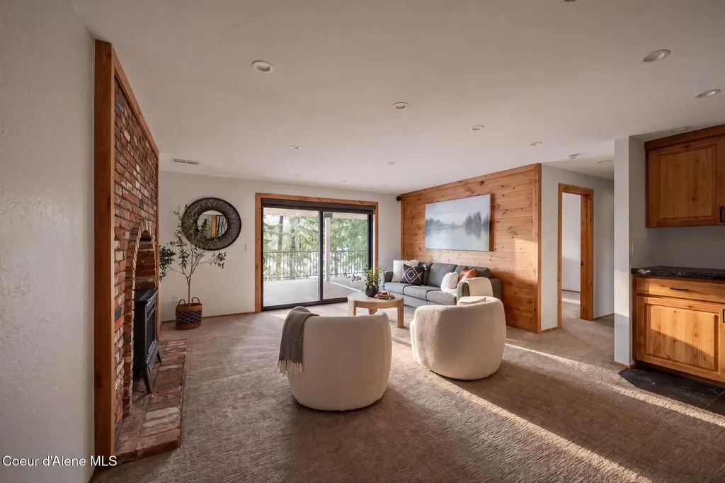 30737 N Osprey Road Spirit Lake ID 83869