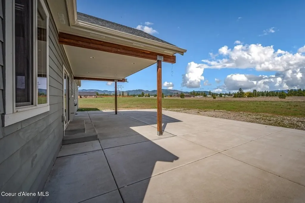 455 Solar Road Oldtown ID 83822